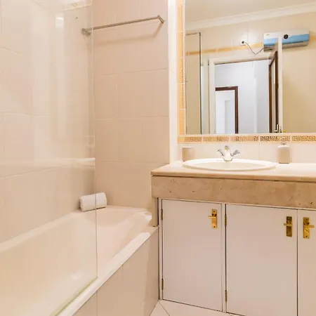 Charmy Rodrigues Lobo By Unique Hosts Apartament